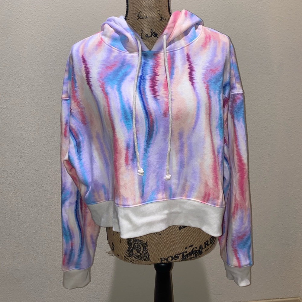 Wild Fable Crop Hoodie Size Large